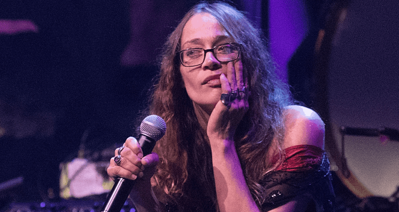 Fiona Apple Joins the Waterboys on New Song “Letter From an Unknown Girlfriend”: Listen
