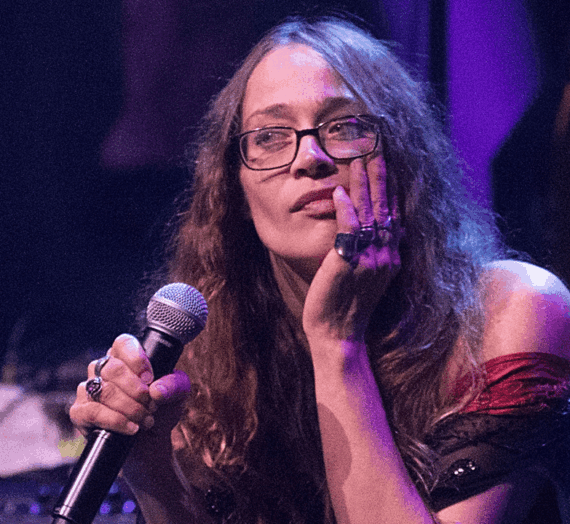 Fiona Apple Joins the Waterboys on New Song “Letter From an Unknown Girlfriend”: Listen