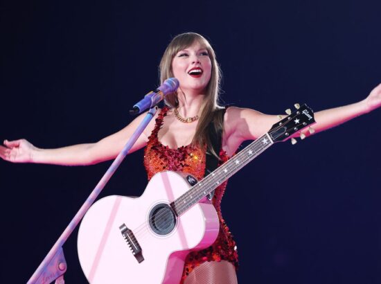 Taylor Swift Earns 15th No. 1 Album With The Life of a Showgirl