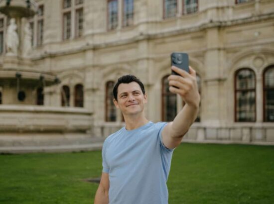 The Best eSIM Plan for Long Term Travelers